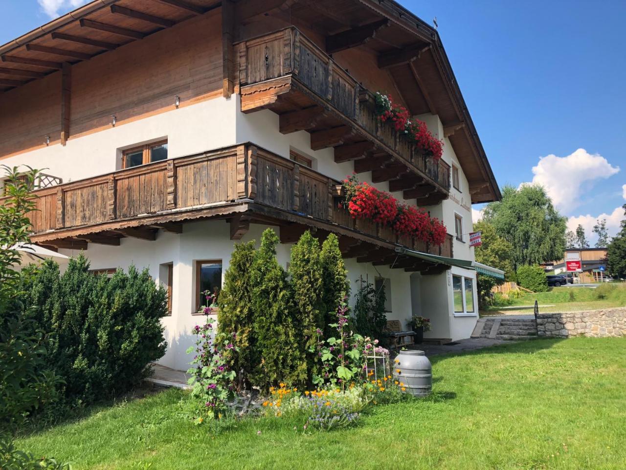 Gaestehaus Lackner Оберау Экстерьер фото